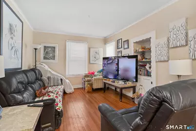 877 White Plains Road, Trumbull, CT 06611 - Photo 17