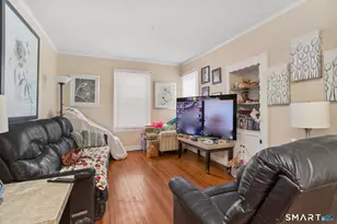 877 White Plains Rd, Trumbull, CT 06611 - Photo 17