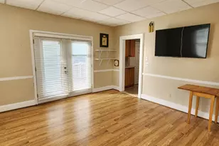 52 Davis St, New Haven, CT 06515 - Photo 9