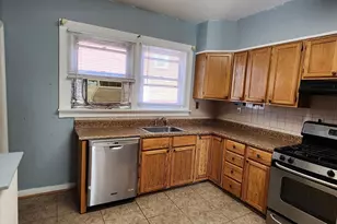 52 Davis St, New Haven, CT 06515 - Photo 11