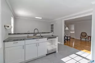 10 Carolina Dr, Montville, CT 06370 - Photo 3