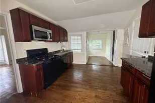 58 White St, Stratford, CT 06615 - Photo 3