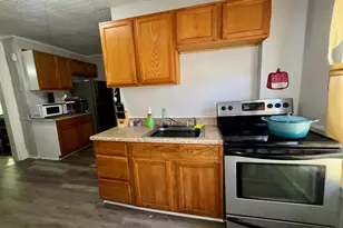 482 East St, New Britain, CT 06051 - Photo 9