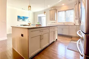 62 Moorland Dr, Danbury, CT 06810 - Photo 5