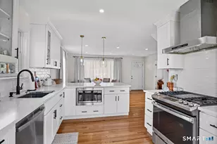 255 Laurel St, Stratford, CT 06615 - Photo 21