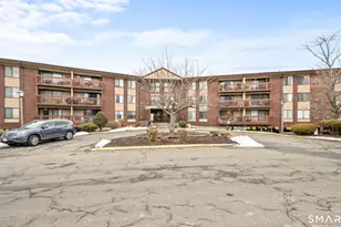 1114 Cromwell Hills Dr, Cromwell, CT 06416 - Photo 17