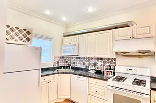 296 Hamilton Ave, Norwich, CT 06360 - Photo 9