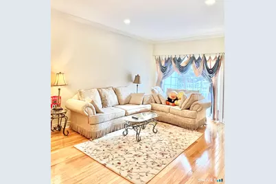 296 Hamilton Avenue #25, Norwich, CT 06360 - Photo 1