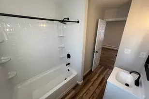 209 Peck Ave, West Haven, CT 06516 - Photo 11