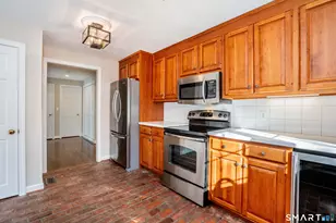 95 S Mill Dr, Glastonbury, CT 06073 - Photo 19