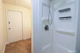 374 Main St, East Lyme, CT 06357 - Photo 17