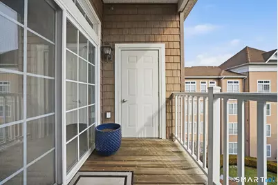 850 East Main Street #APT 518, Stamford, CT 06902 - Photo 17