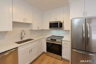 63 Glen Ridge Ct, New Milford, CT 06776 - Photo 3