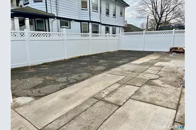 2449 North Avenue #3, Bridgeport, CT 06604 - Photo 11