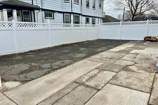 2449 North Ave, Bridgeport, CT 06604 - Photo 11