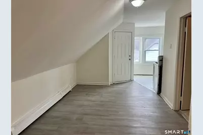 2449 North Avenue #3, Bridgeport, CT 06604 - Photo 5