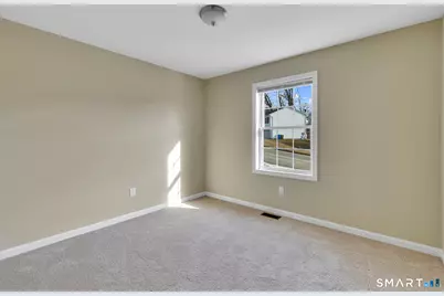 44 Shadybrook Lane, Waterbury, CT 06706 - Photo 13