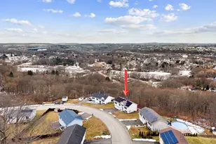 44 Shadybrook Ln, Waterbury, CT 06706 - Photo 33