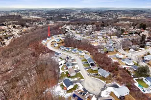 44 Shadybrook Ln, Waterbury, CT 06706 - Photo 35