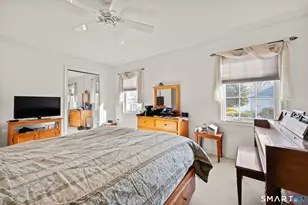 117 Dibble Hollow Ln, Windsor Locks, CT 06096 - Photo 17