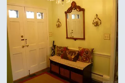 927 Burroughs Road, Fairfield, CT 06825 - Photo 25