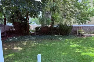 49 Soundview Ave, Stamford, CT 06606 - Photo 9