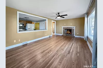 18 Phillips Street, New London, CT 06320 - Photo 15