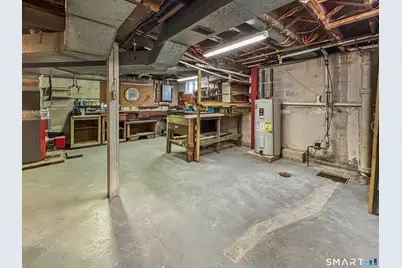 18 Phillips Street, New London, CT 06320 - Photo 29