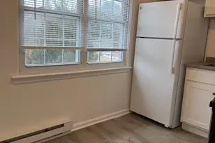 75 New St, Bristol, CT 06010 - Photo 5