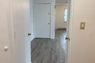 75 New St, Bristol, CT 06010 - Photo 11