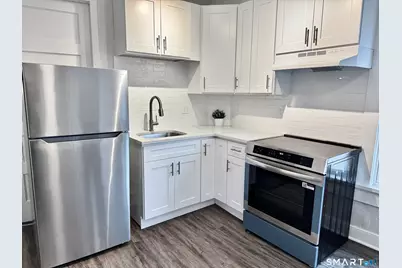 34 Hanford Avenue #2, Bridgeport, CT 06605 - Photo 3