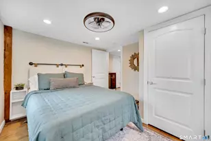 736 Main St, Branford, CT 06405 - Photo 31