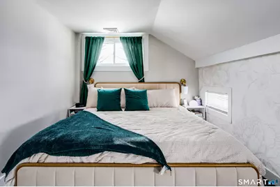 735 Matthews Street, Bristol, CT 06010 - Photo 23