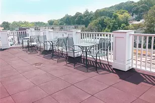 947 Hope St, Stamford, CT 06907 - Photo 9