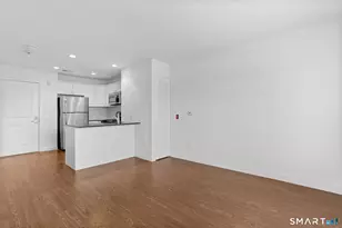 947 Hope St, Stamford, CT 06907 - Photo 15