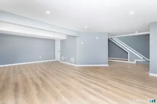 27 Folkstone Rd, East Windsor, CT 06016 - Photo 23