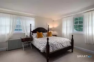 437 Hulls Farm ~carriage House~ Rd, Fairfield, CT 06890 - Photo 11