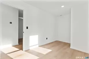 106 Burr St, East Haven, CT 06512 - Photo 17