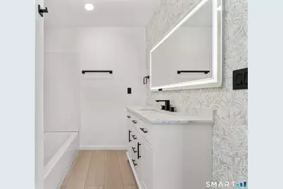 106 Burr Street, East Haven, CT 06512 - Photo 23