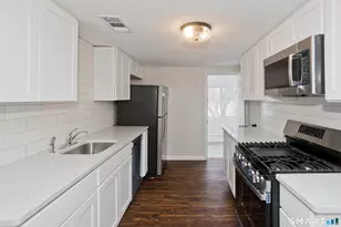 19 Kellogg St, Westfield, MA 01085 - Photo 15