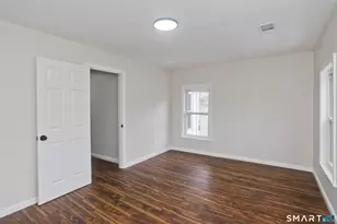 19 Kellogg St, Westfield, MA 01085 - Photo 5