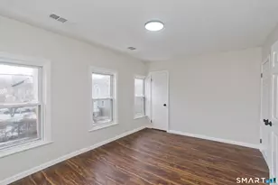 19 Kellogg St, Westfield, MA 01085 - Photo 3