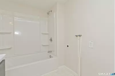 19 Kellogg Street, Westfield, MA 01085 - Photo 13