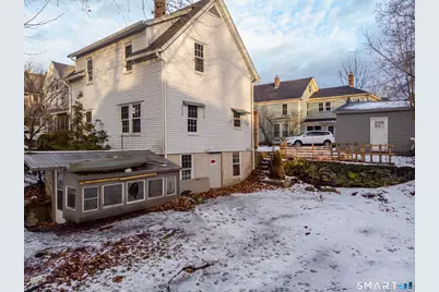 33 Chapman Street, Putnam, CT 06260 - Photo 5