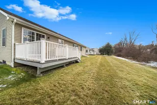 11 Acorn Dr, East Windsor, CT 06016 - Photo 33