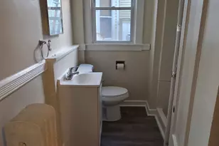 32 Channing St, New London, CT 06320 - Photo 9