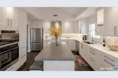 7 Dubois Street, Stamford, CT 06905 - Photo 11