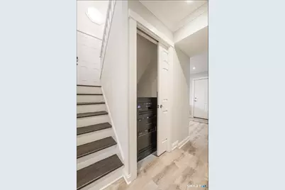 7 Dubois Street, Stamford, CT 06905 - Photo 33