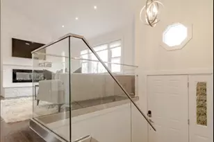 7 Dubois St, Stamford, CT 06905 - Photo 7