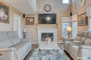 29 Schwink Dr, Meriden, CT 06450 - Photo 5